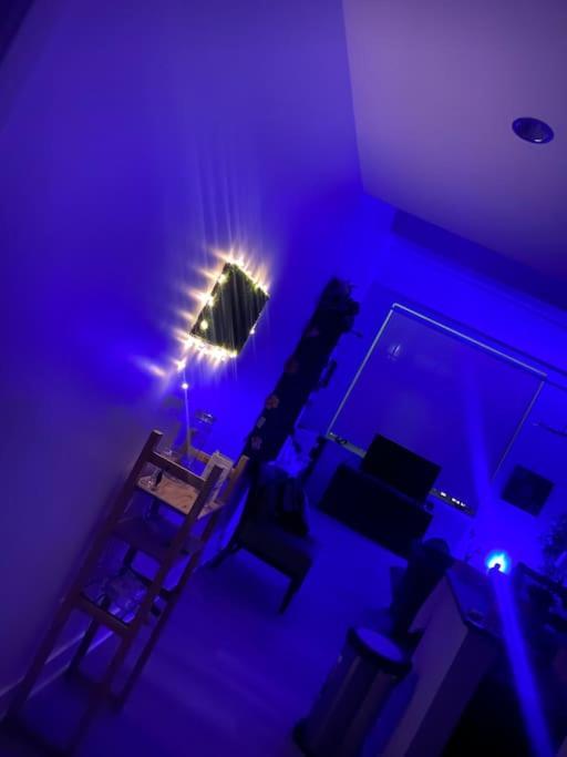 Cozy, High Rise, Large Studio Facing Downtown . Apartamento Baltimore Exterior foto